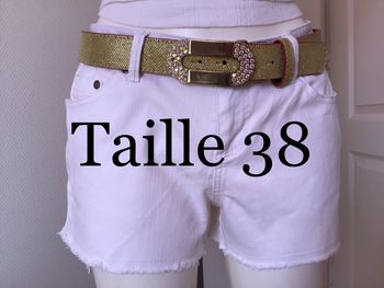 Short blanc taille 38 3 suisses collection