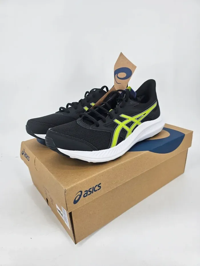Basket homme ASICS Jolt 4 – Taille 40,5 EU - US 7,5 – Neuves avec boîte