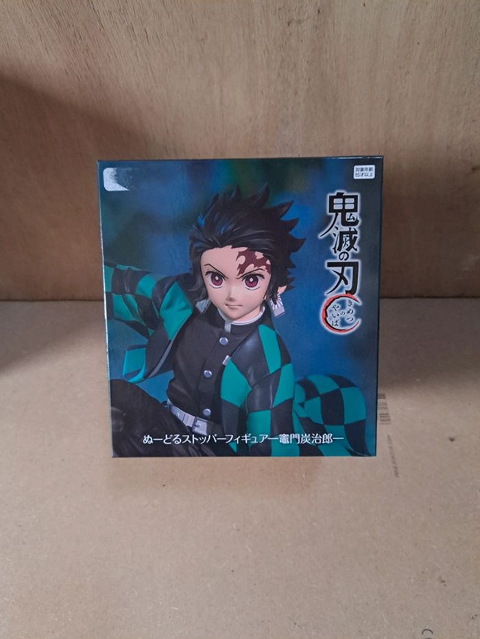 Tanjiro figurine demon slayer furyu