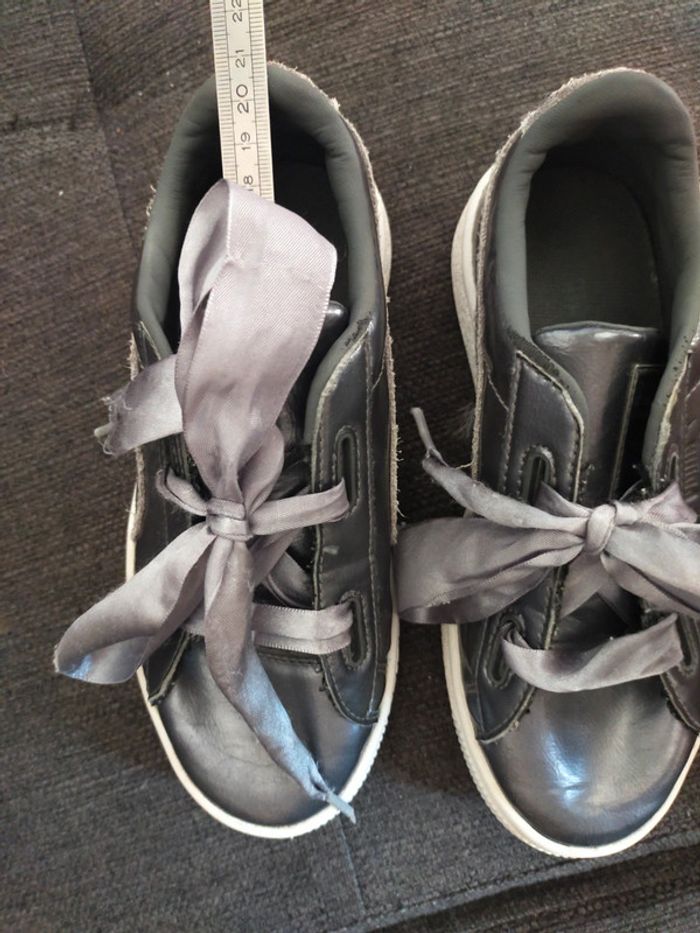 Baskets neuves grises lacets a ruban T 33 Puma - photo numéro 8