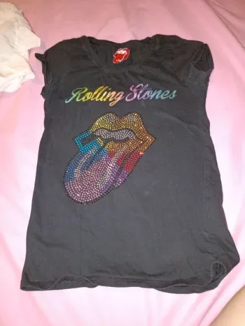 Tee-shirt 12 ans rolling stones arc en ciel