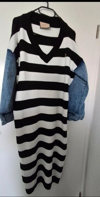 Robe pull maille fine/ jeans 