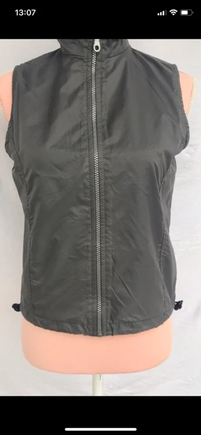 Veste sans manche - photo numéro 4