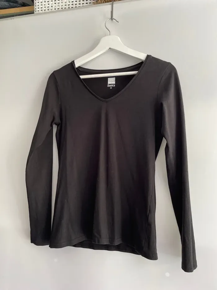 T-shirt M noir tissaia