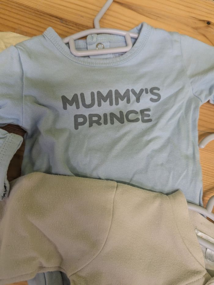 Lot 3 pyjamas 1 mois - photo numéro 3