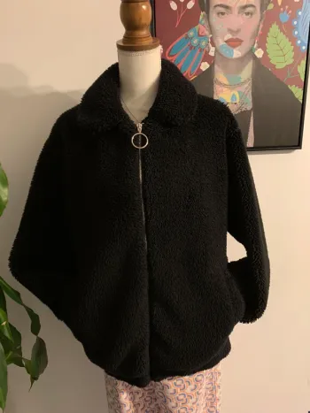 Manteau noir Bershka taille 36/38