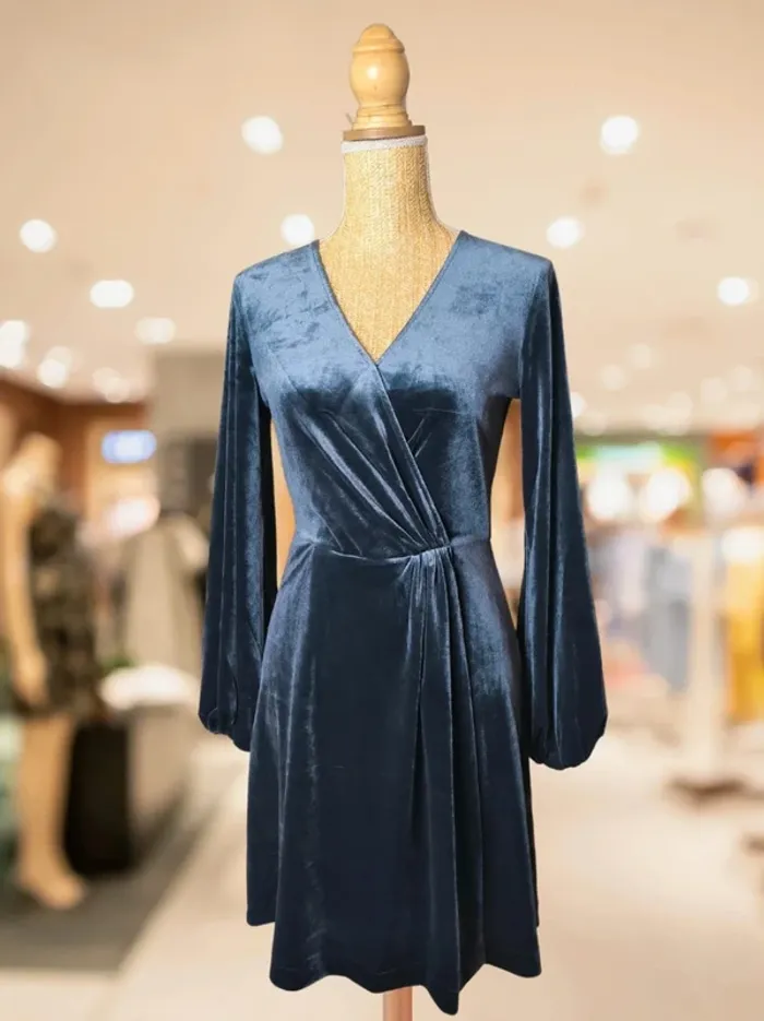 Robe WithBlack Neuve