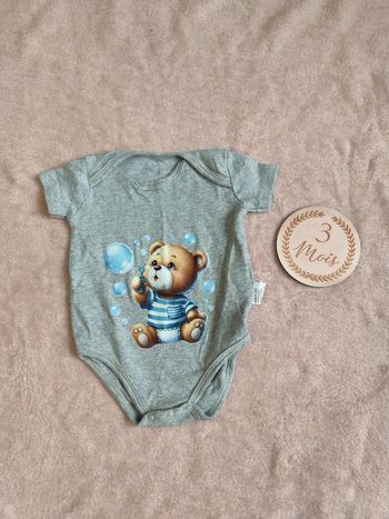Body manches courtes, 3 mois 👣