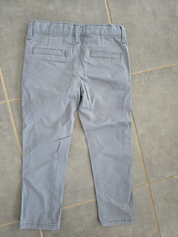 Pantalon chino gris - photo numéro 3