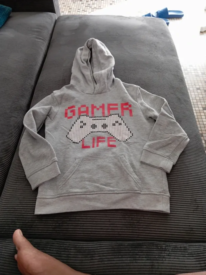 Sweat a capuche "Gamer"