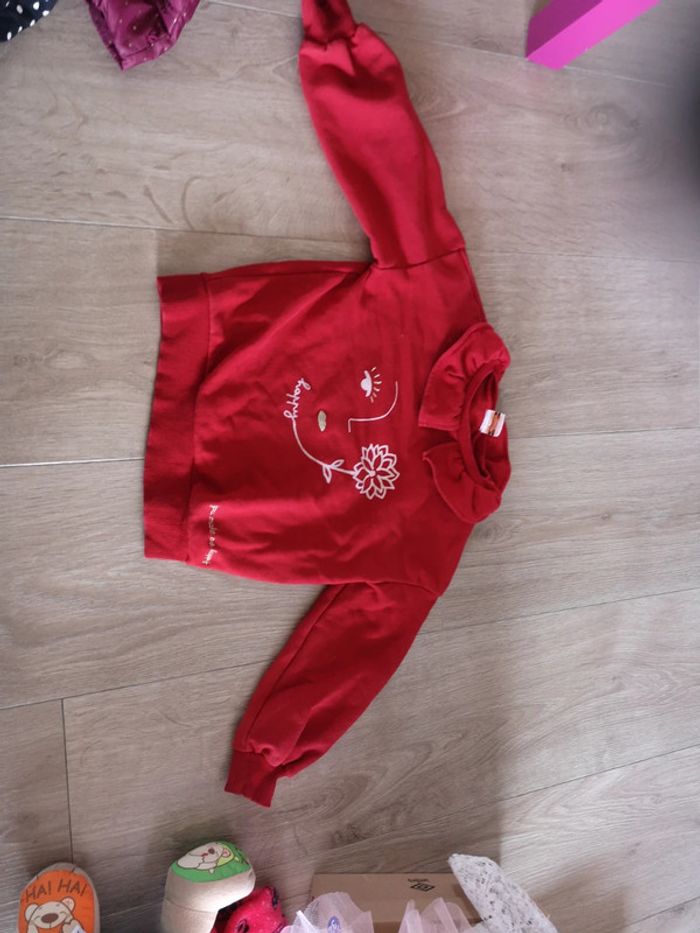 Pull 6ans tape à l'œil