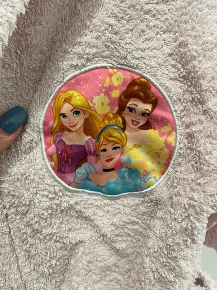 Peignoir de bain 2-4 ans princesses Disney - photo numéro 2