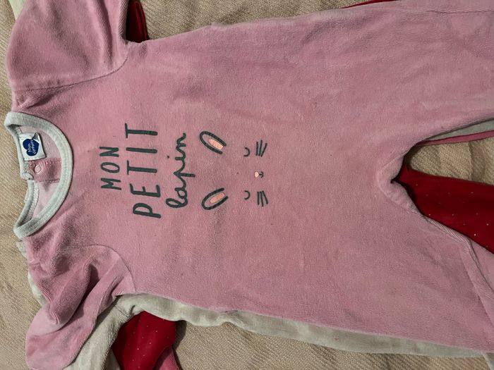 Lot de pyjamas - photo numéro 9