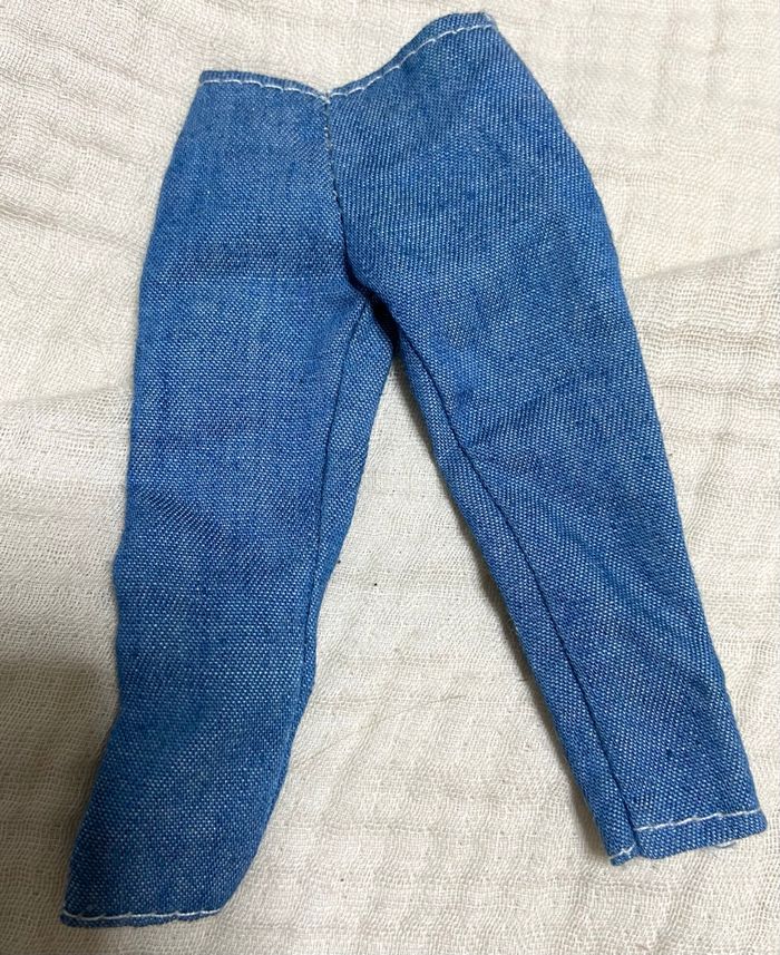 Pantalon Barbie bon état