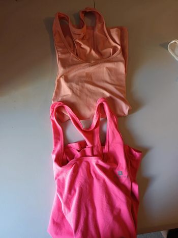 Lot débardeur de sport