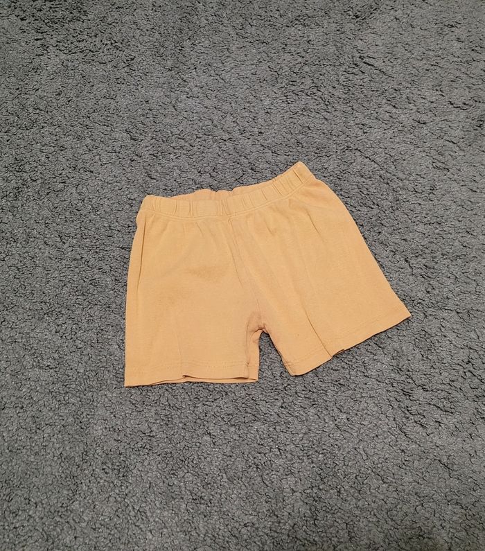 Lots 24/36mois garçon 🤎 T-shirt et short vert - photo numéro 4