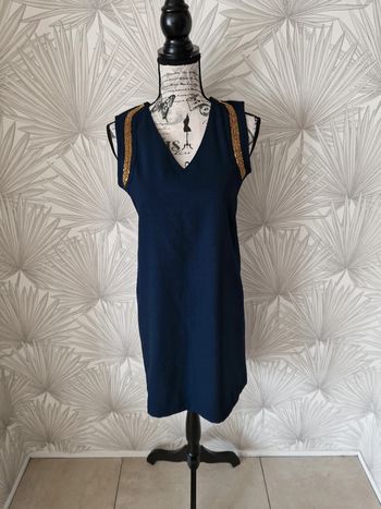 Jolie robe chic avec perles aux épaules Kiabi taille 36 neuve