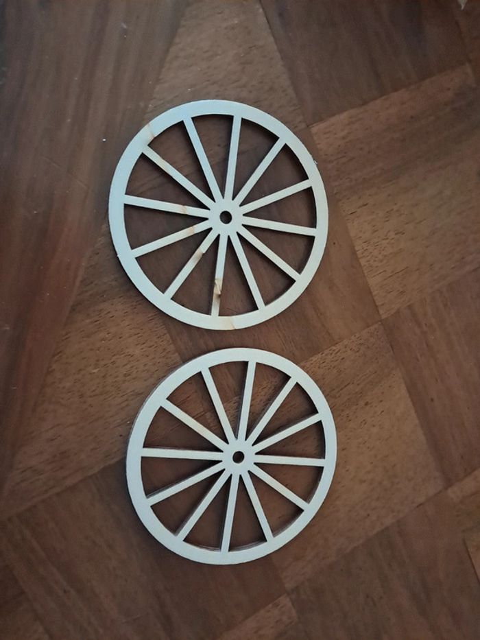 Roues en bois en 10cm