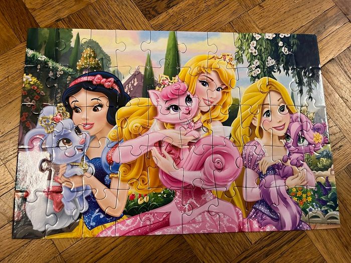 Puzzle princesses Disney - photo numéro 2