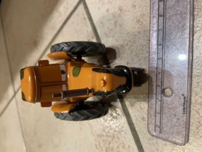 Grand Tracteur renversant Cars (très rare) à piles - photo numéro 6