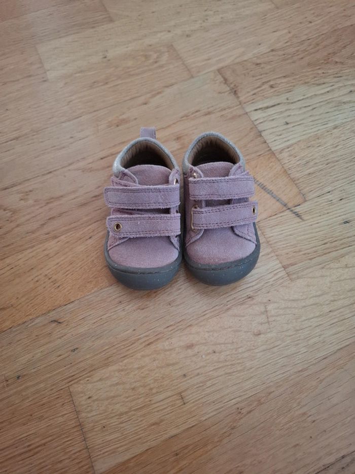 Chaussure taille 18