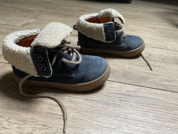 Chaussure garçon 23 - photo numéro 2