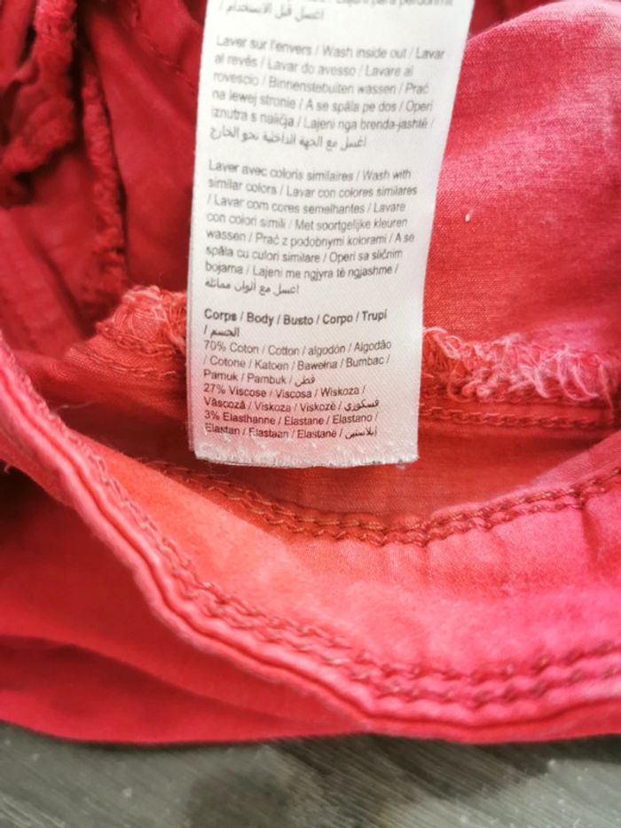 Jean rouge - photo numéro 6