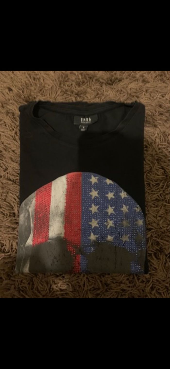 TEE shirt avec strass sur une partie marque smog alpha Line taille S - photo numéro 3