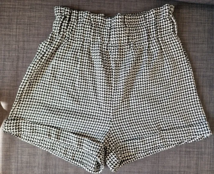 Short à pied-de-poule avec taille froncée taille 38