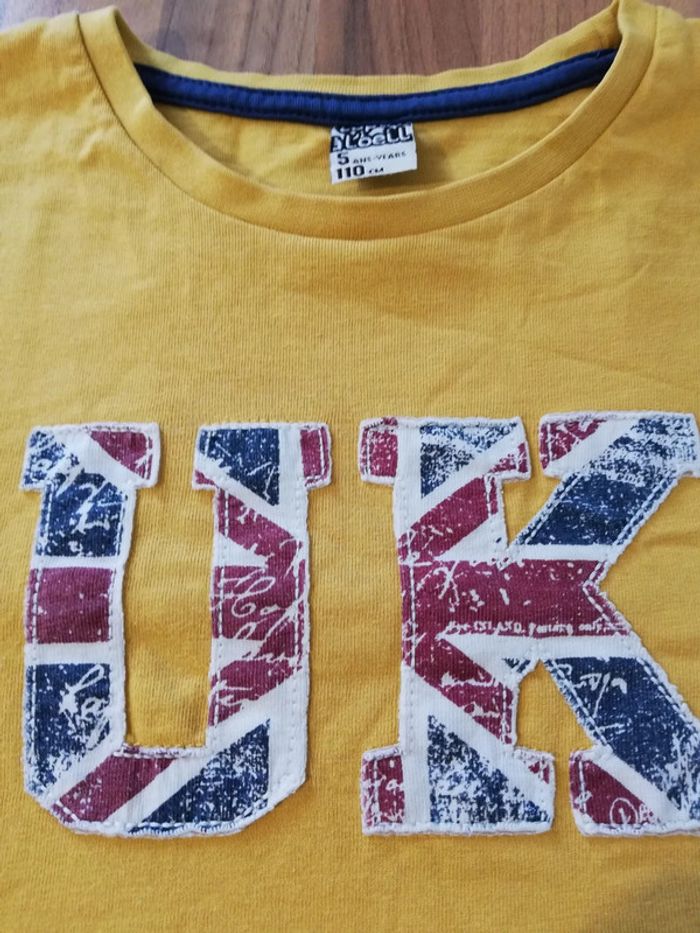 Tee-shirt manches longues moutarde 5 ans - photo numéro 2