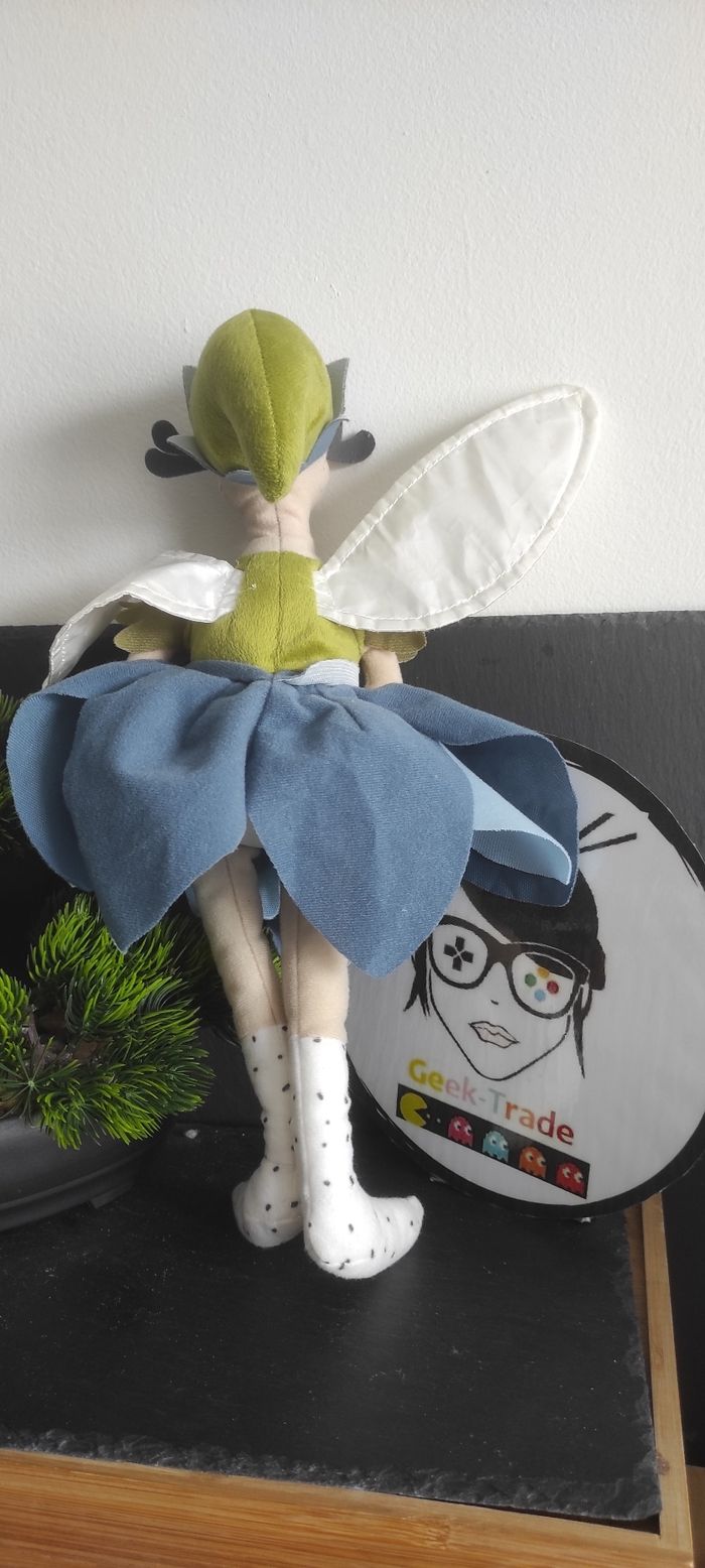 Doudou lutin fée vert bleu blanc ikea poupee étoile coeur jupe blanc Couronne - photo numéro 2