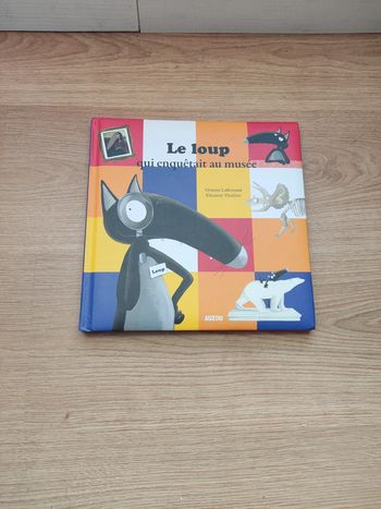 🐺Livre Le loup qui enquêtait au musée - Auzou🐺