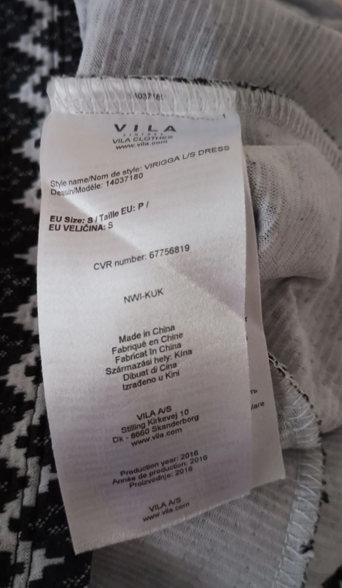 👗 Robe Vila - photo numéro 5