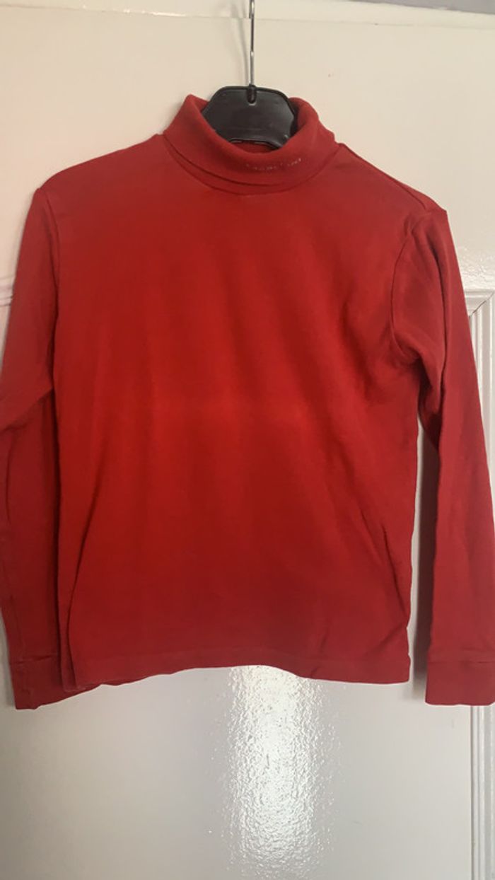 Teeshirt manches longues col roulé 8 ans