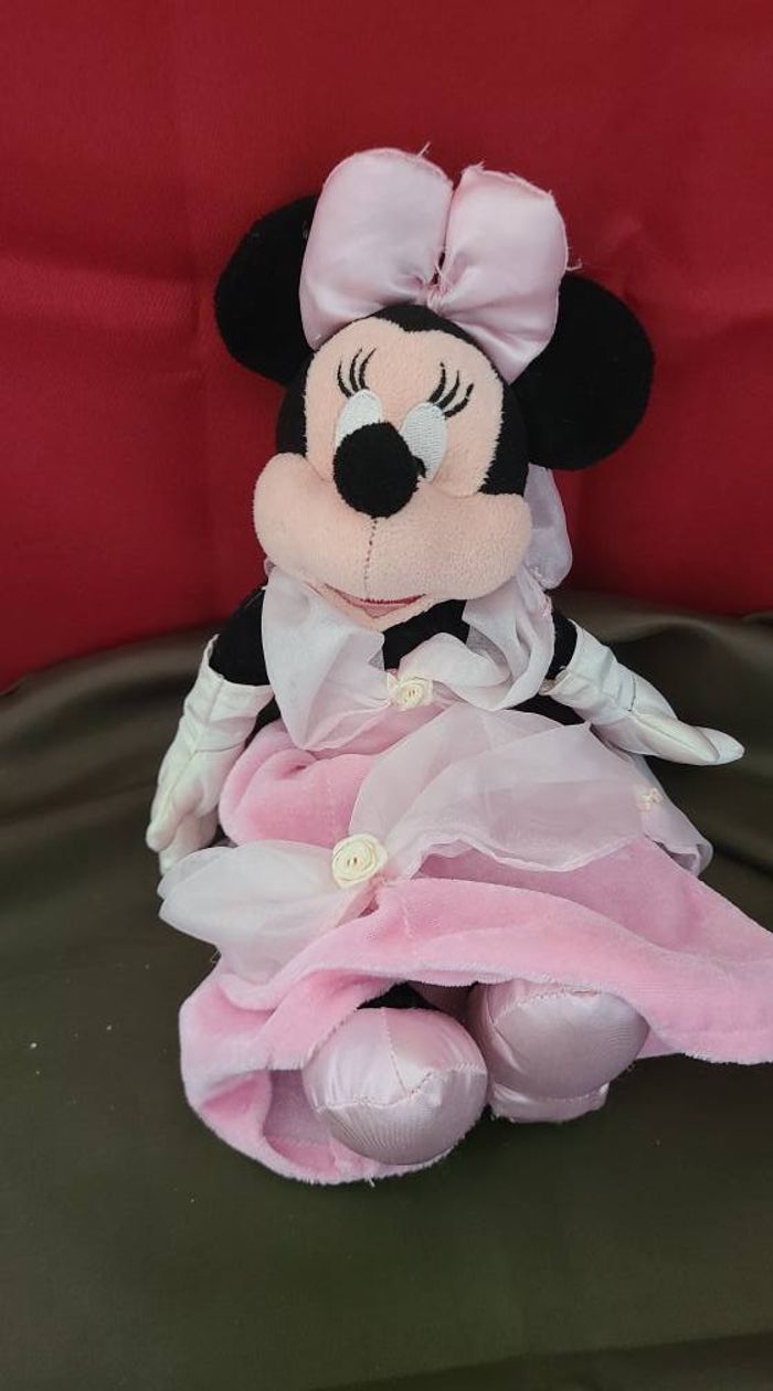 Doudou peluche MINNIE - Robe de mariée Rose - 28 cm - Disneyland Paris Disney