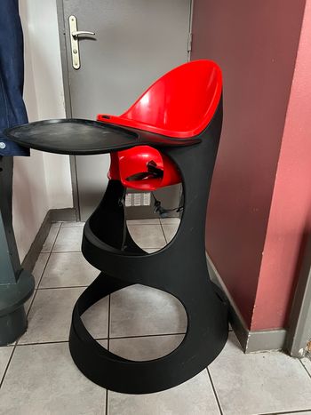 Chaise haute enfant 