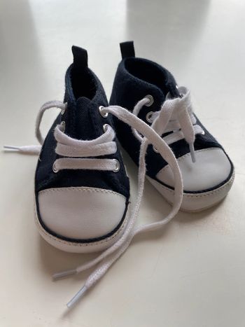 Chaussures bébé bleu marine
