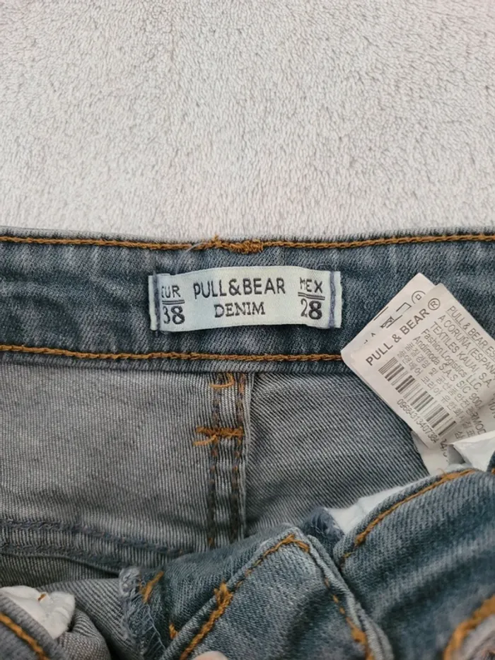 Jean Pull&Bear, taille 38. Neuf - photo numéro 4
