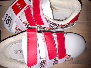 Basket fille neuve