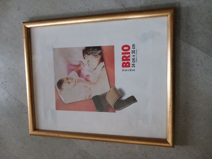 cadre doré 24 x 30 cm Brio