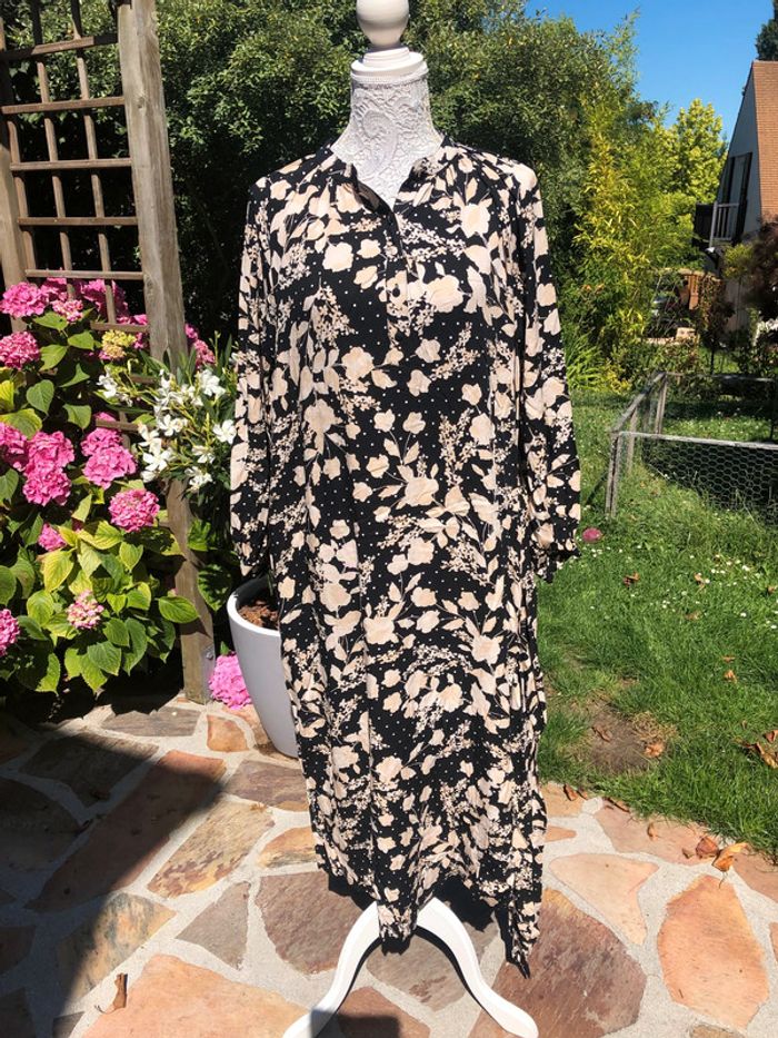 Robe H&M neuve taille 36 - photo numéro 7