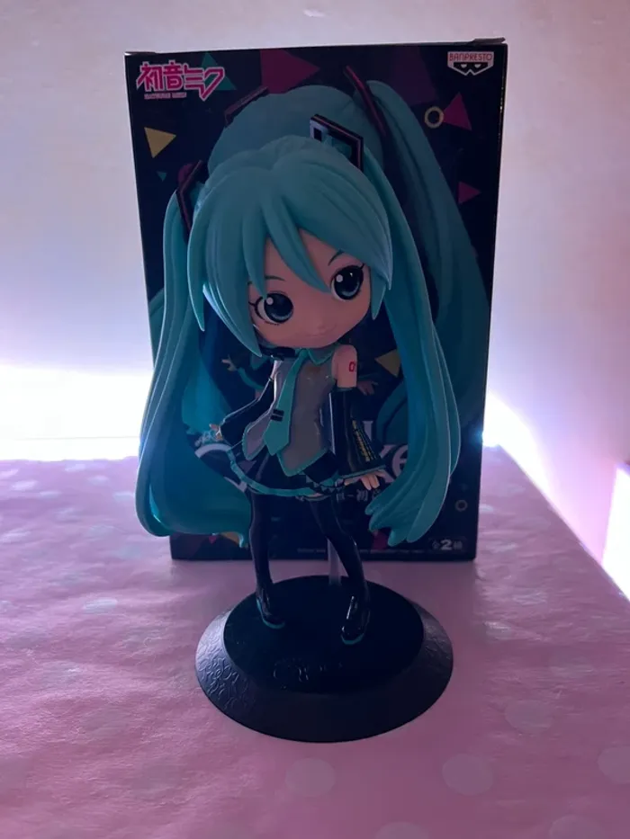 Figurine Hatsune Miku