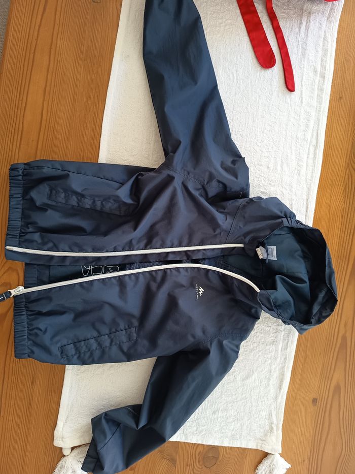 Kway bleu marine 4-5 ans