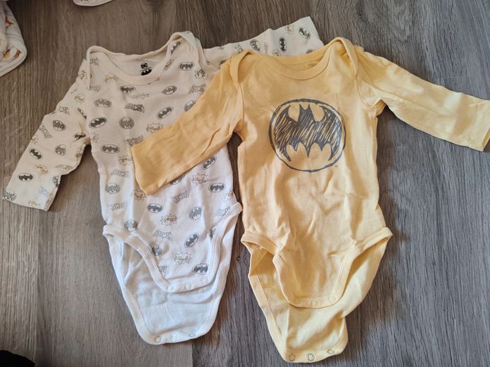 Lot de 2 bodies batman