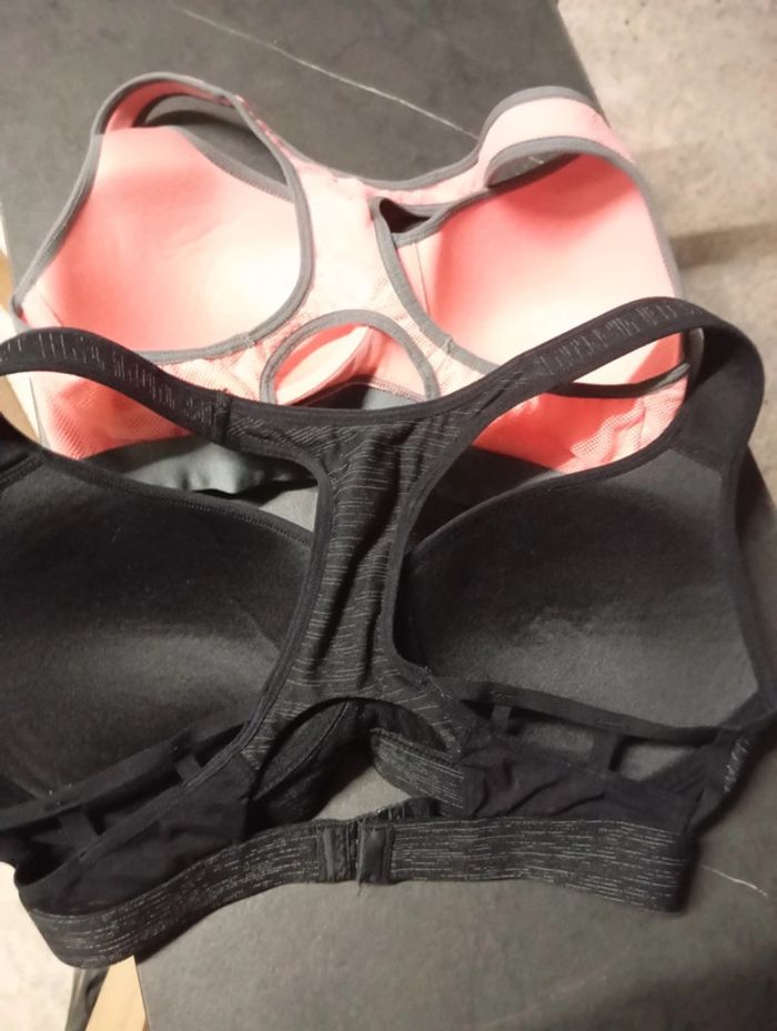 2 Soutien gorge de sport - photo numéro 2