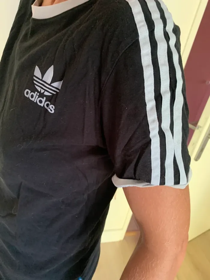 👕 T-shirt noir coton Adidas – Taille 36 - photo numéro 2