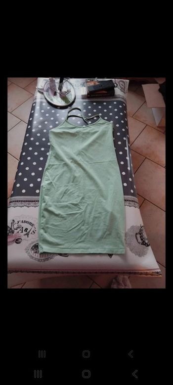 Mini robe moulante bretelles croisées
