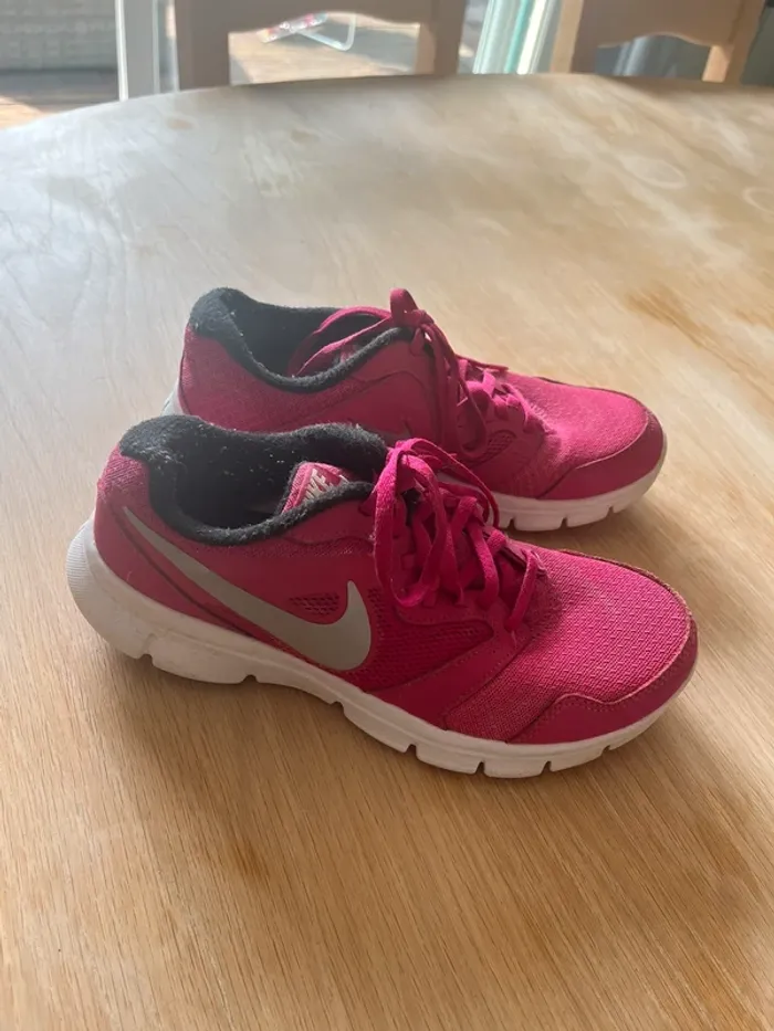 basket running nike rose femme (38)