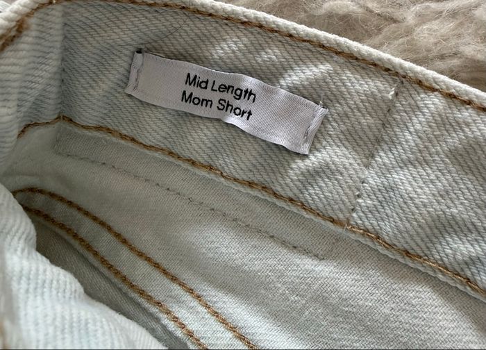 Short en jean Calvin Klein neuf taille 40 - photo numéro 5