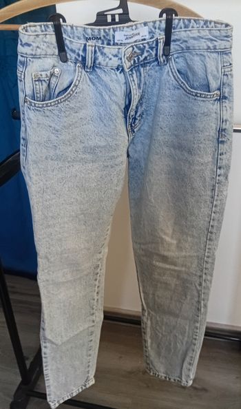 Jean pantalon Jennyfer coupe MOM